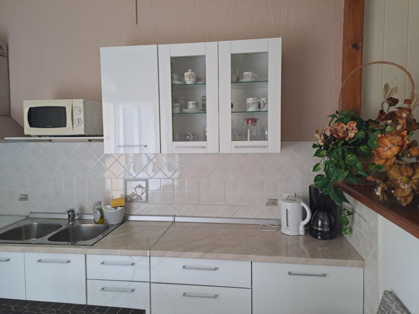 Apartments Mig - With Beautiful Garden Supetarska Draga Buitenkant foto
