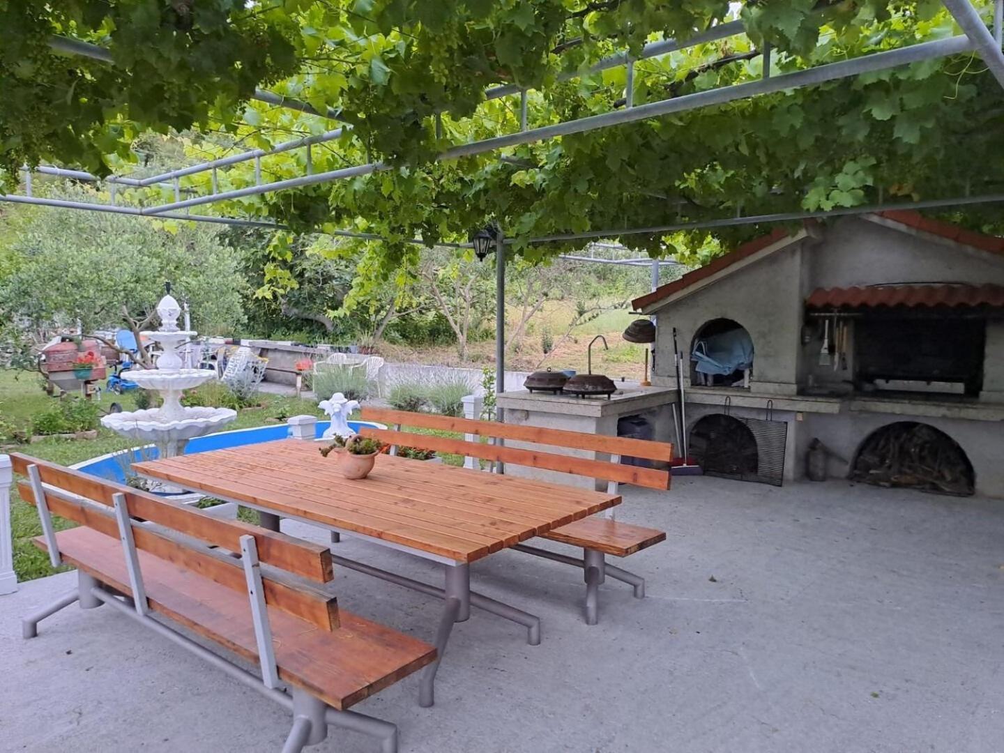 Apartments Mig - With Beautiful Garden Supetarska Draga Buitenkant foto